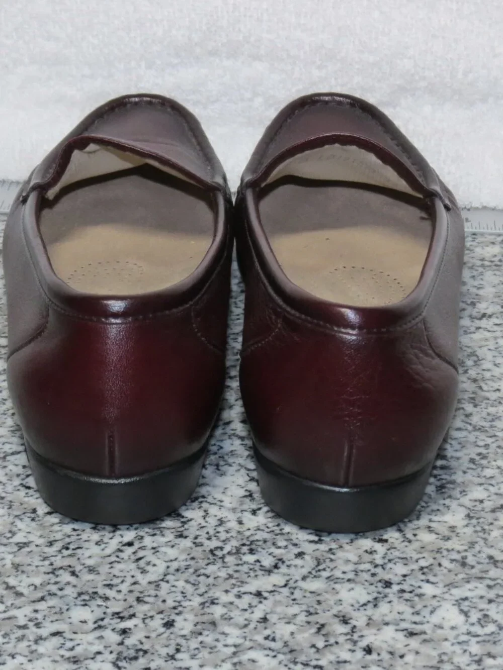 SAS Women’s 7.5M Simplify Everyday Loafer - Antique Wine